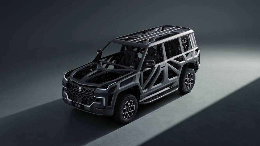 重庆丰都县迅润翰企业管理咨询仰望U8硬派越野的科技魅力，国能汽车对传统燃油车市场的冲击